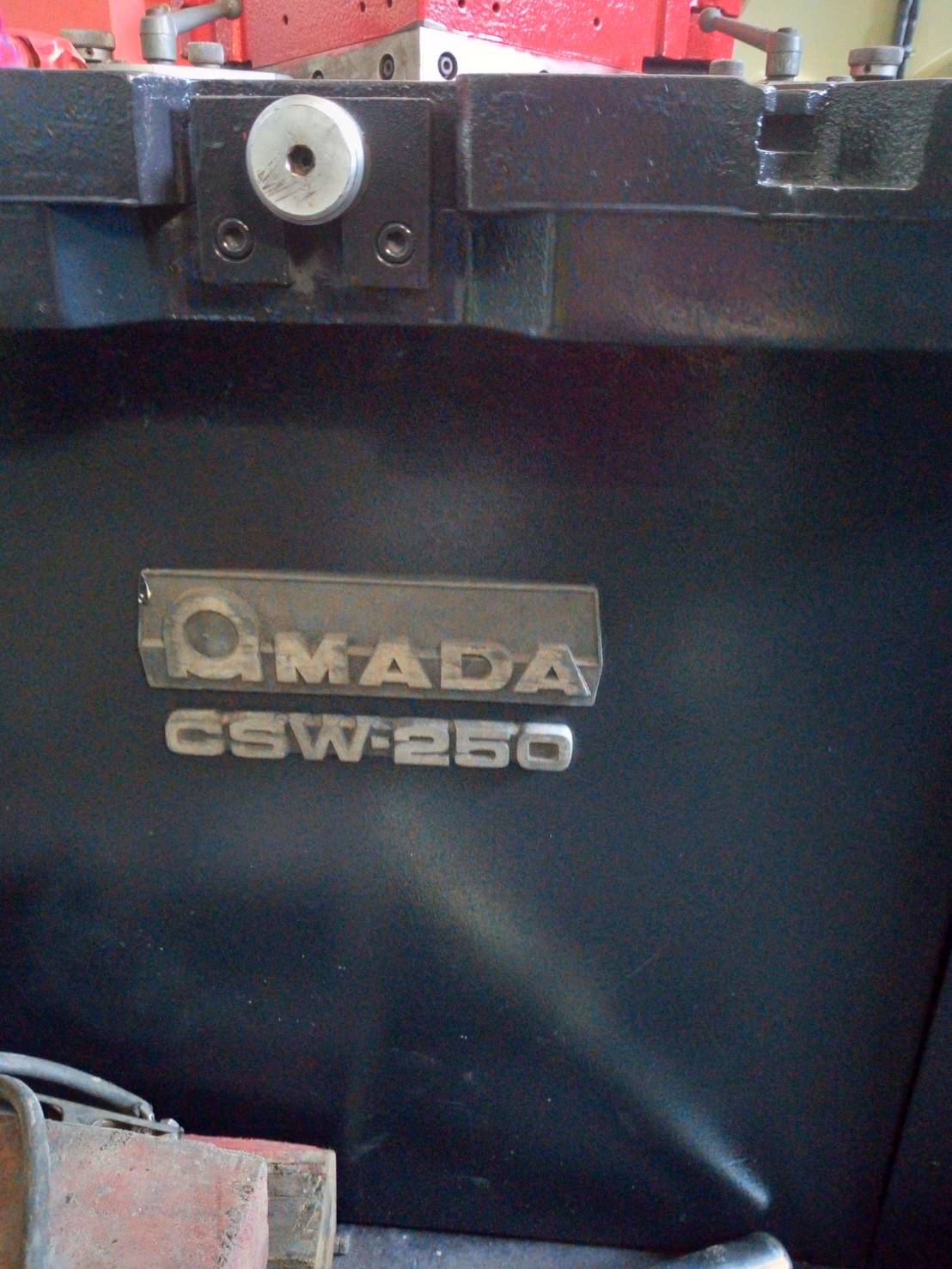 AMADA_250型切角機