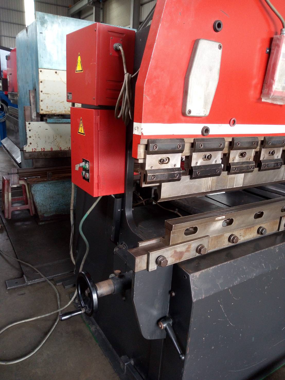 AMADA_RG50折床