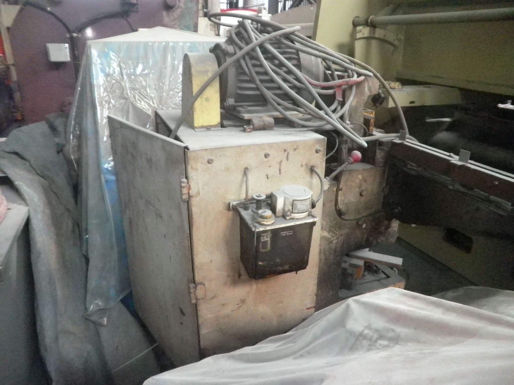 桂全320三用萬能機