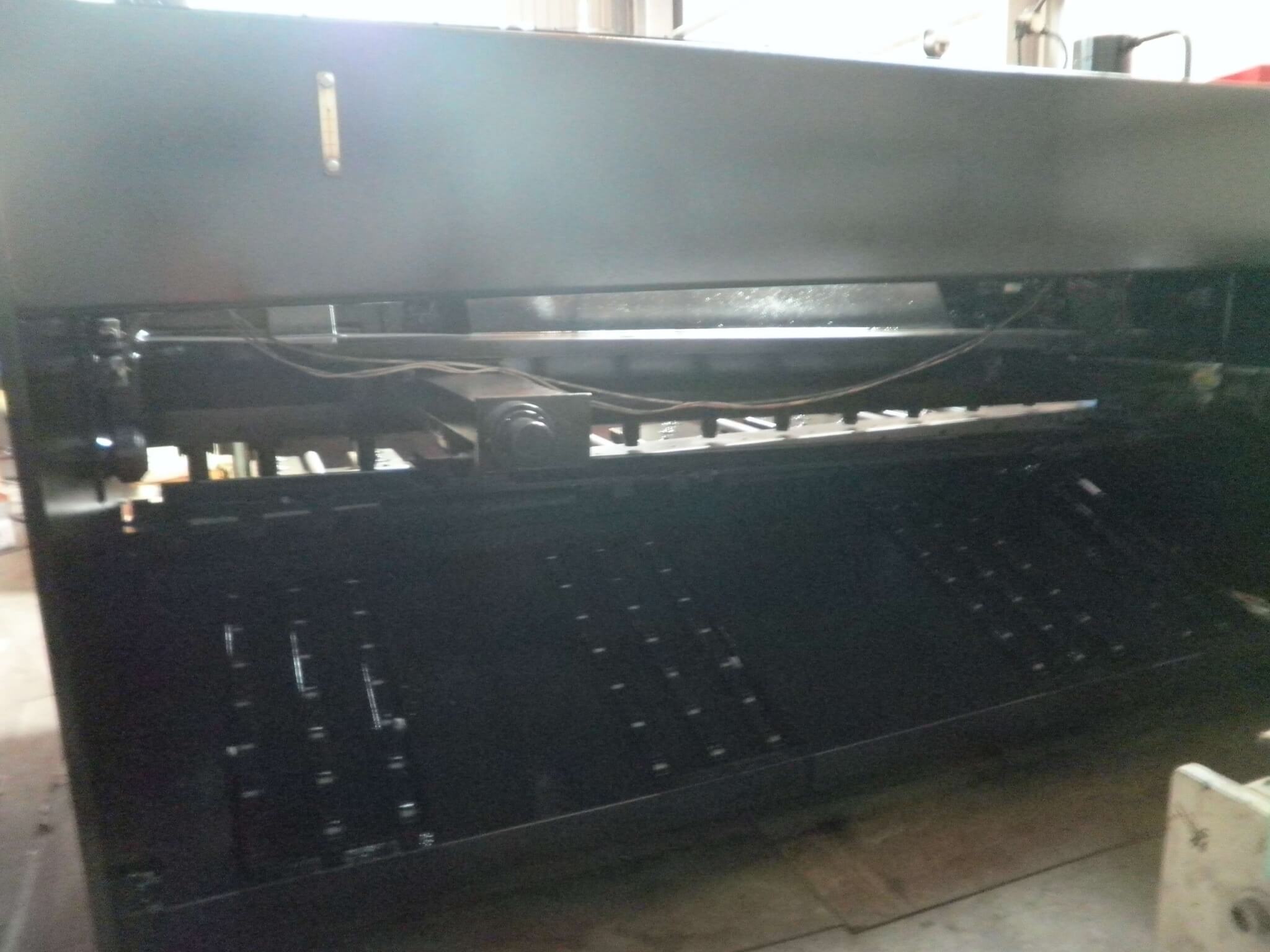 迪斯10尺NC剪床附托料架_新電腦控制_剪切能力45mm