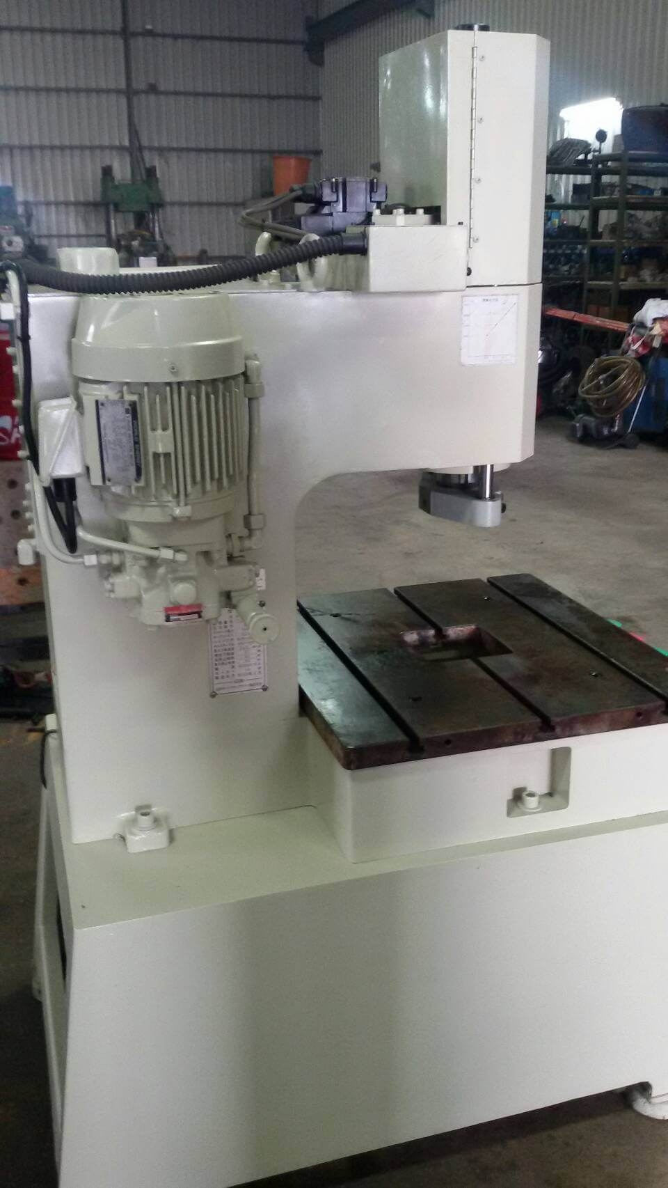 日製5噸桌上型油壓機