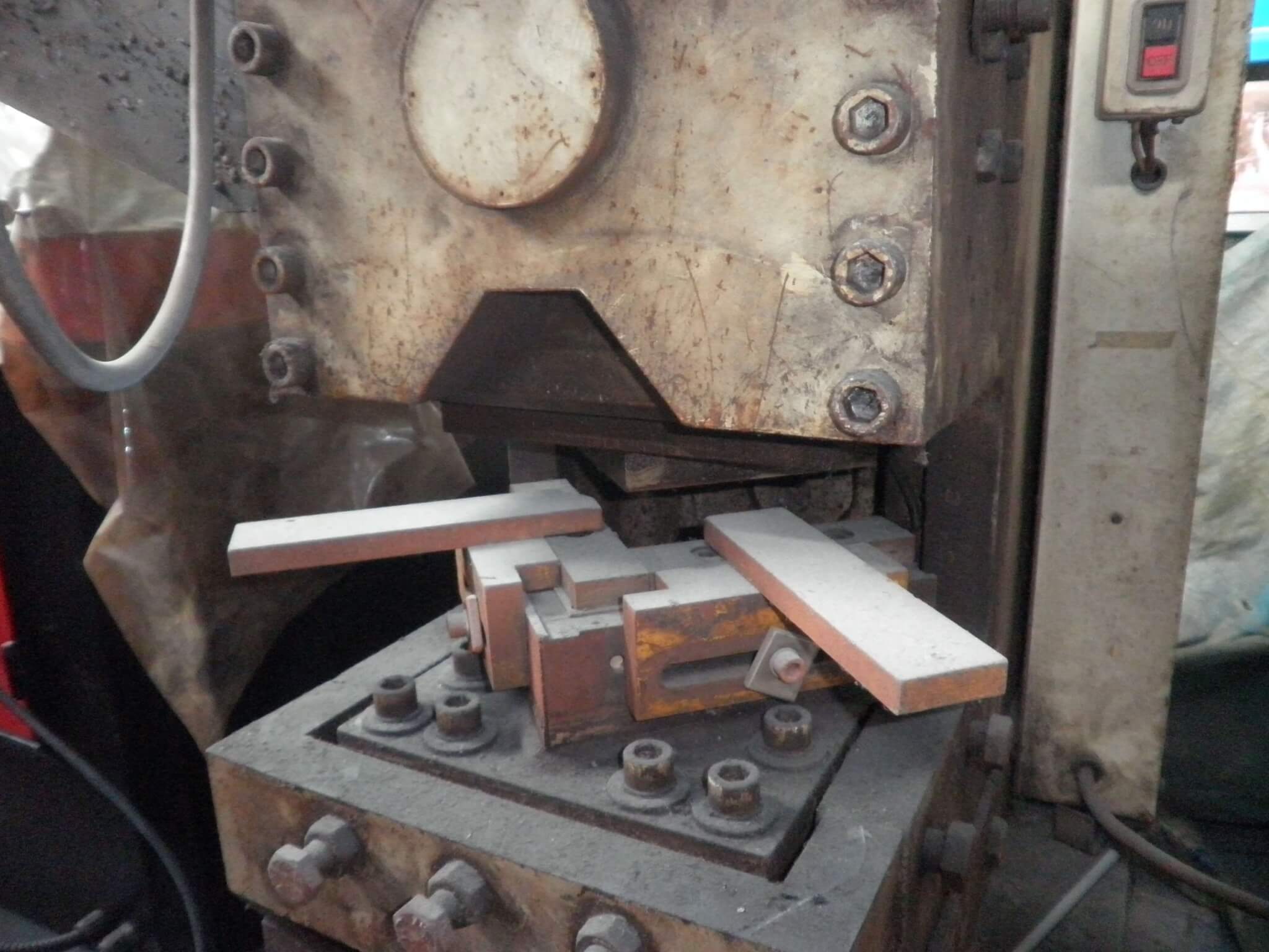 桂全320三用萬能機