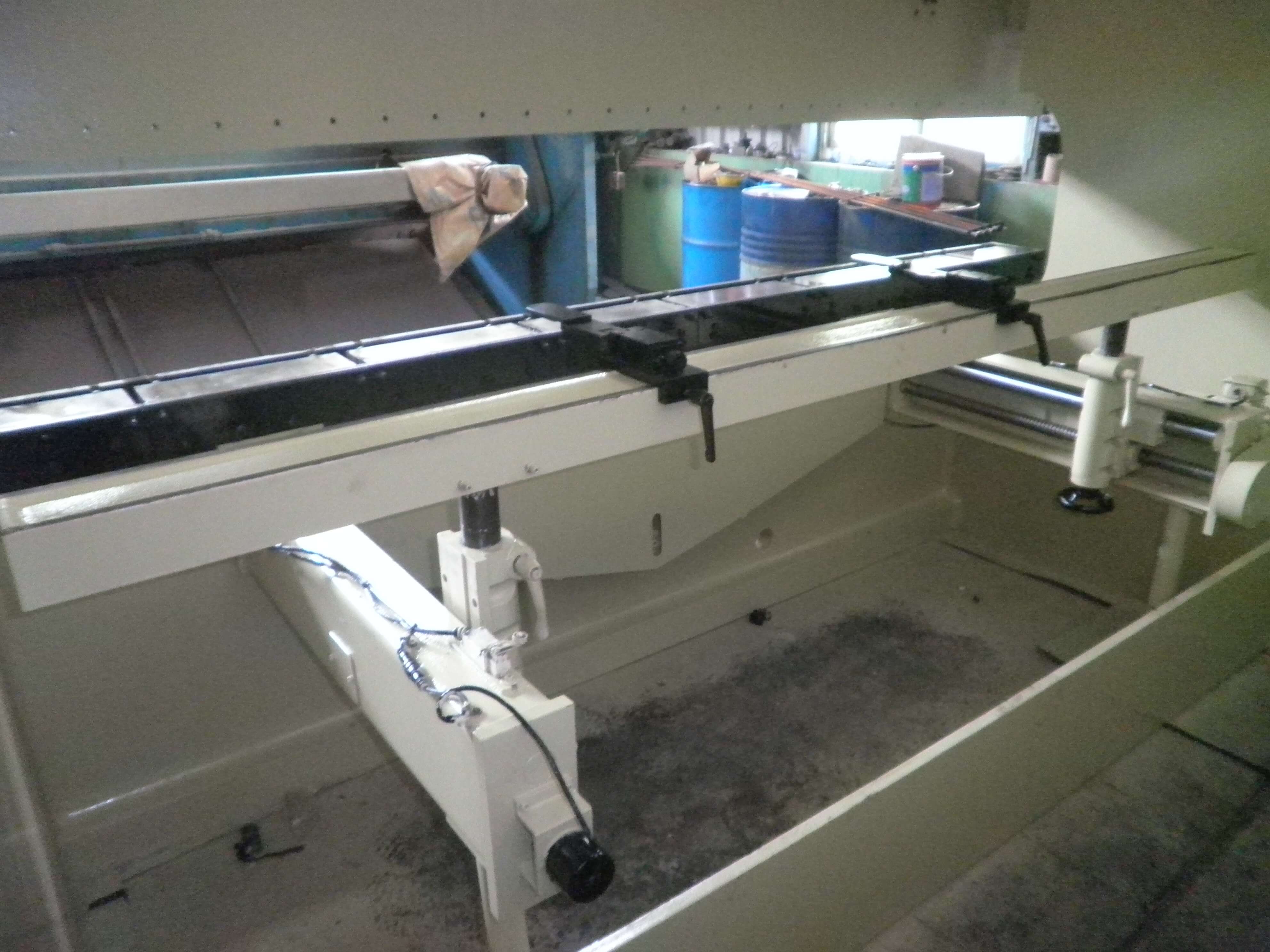 正記JSB-16032電腦折床_長度10尺_加壓能力160噸